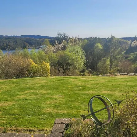 Nyaraló Gorgeous Home In Sveio With House Sea View